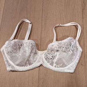 Elegant White Lace Bra